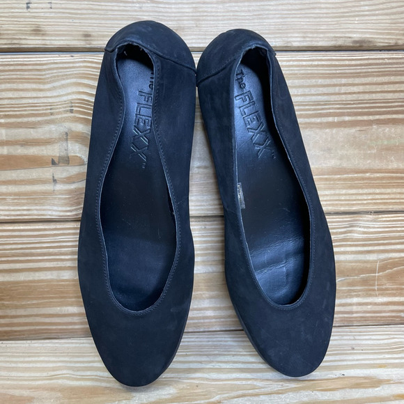 The Flexx Womens 8 EUR 39 Night Hawk Classic Pump Heel Black Leather Slip On Low - Picture 4 of 8